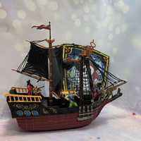 Вликий піратський корабель Chap Mei з фігурками