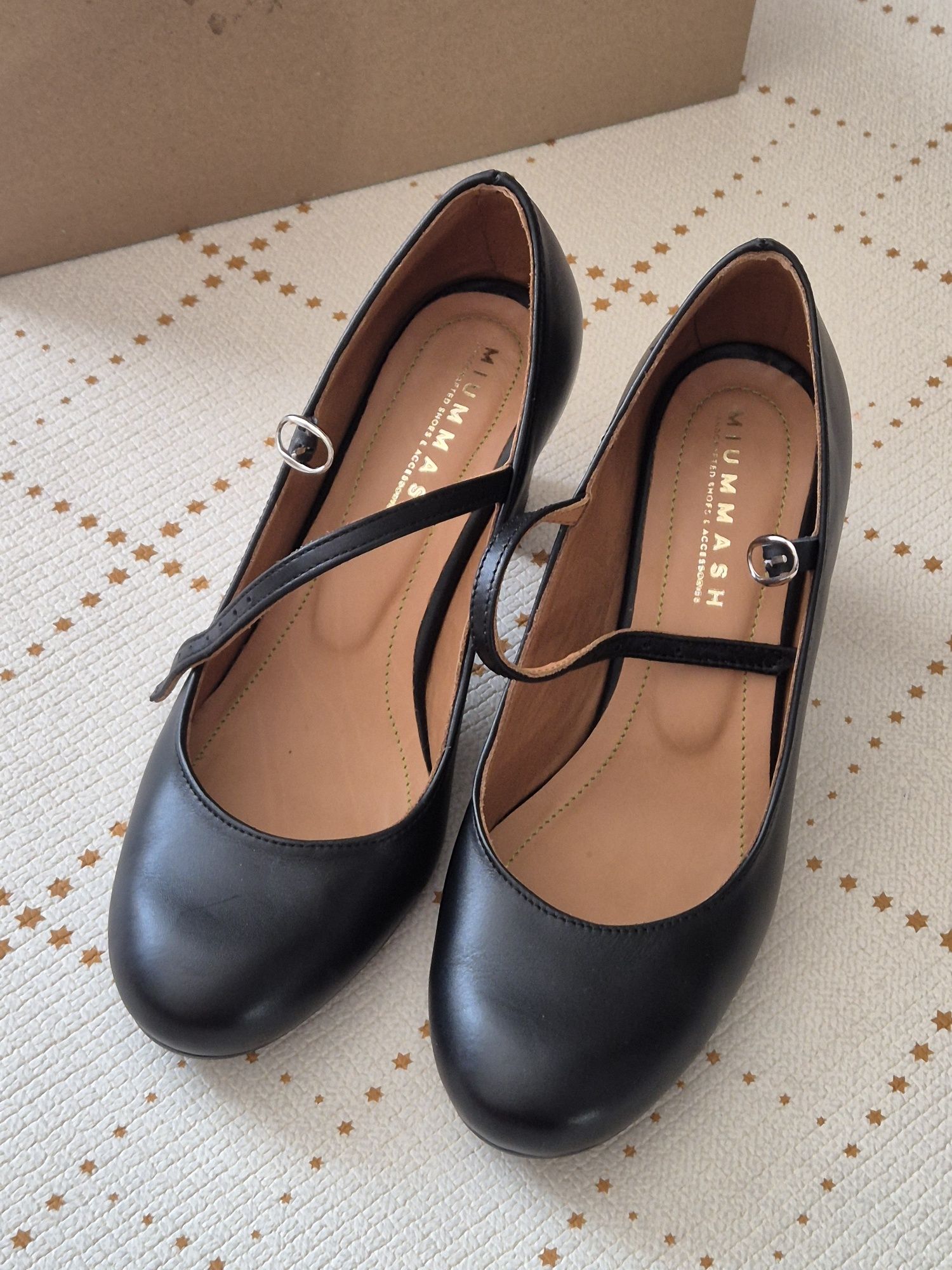 Czarne buty na obcasie Miummash Mary Jane nowe nieużywane 39polskie