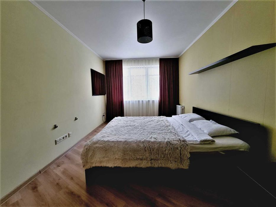 ДВОХкімнатна студія подобово