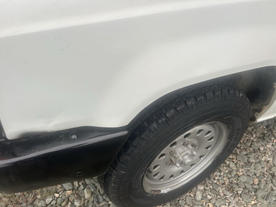 Mitsubishi l200 4x4 5 lugares