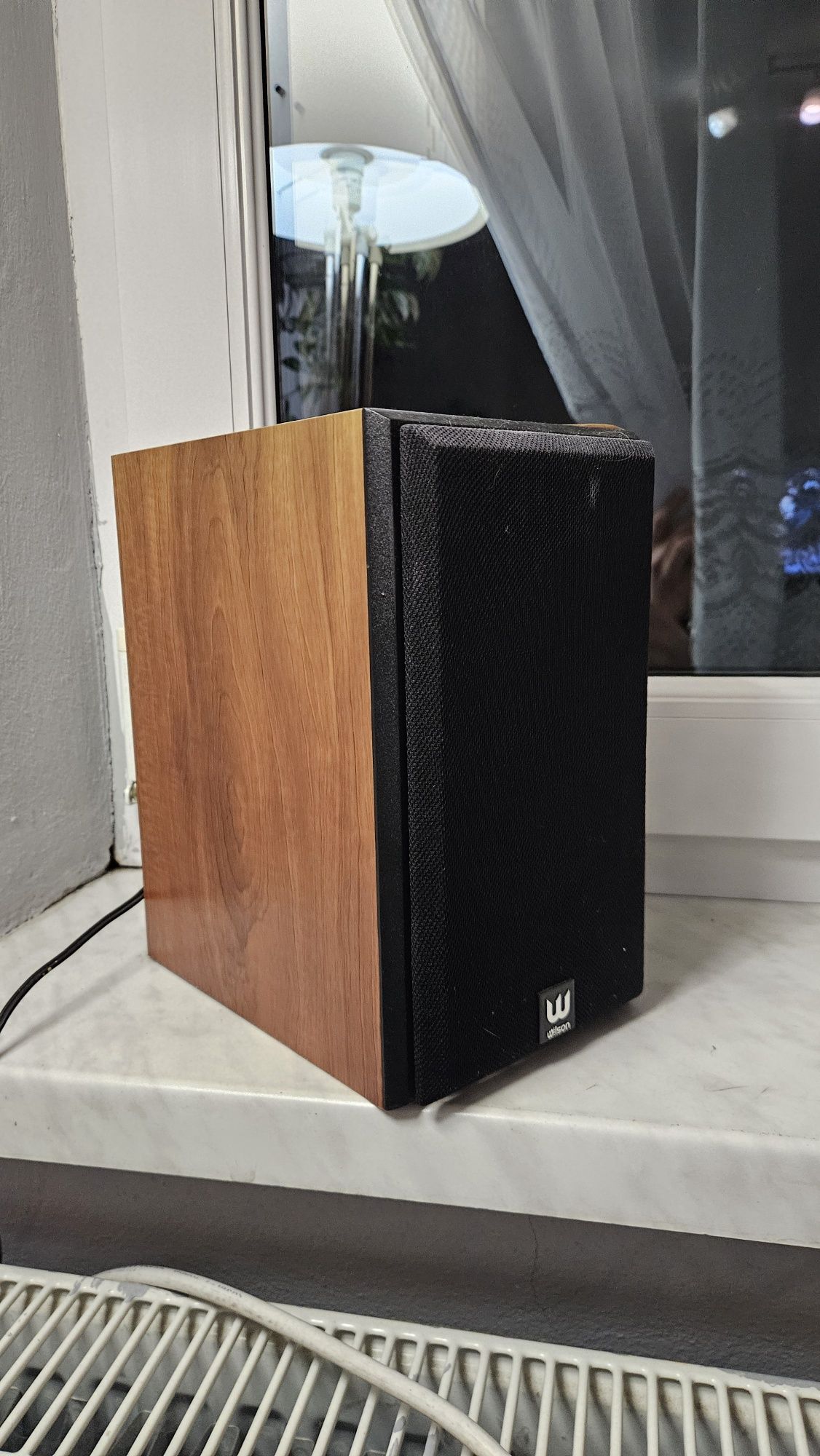 Aplituner audio-wideo z kinem domowym