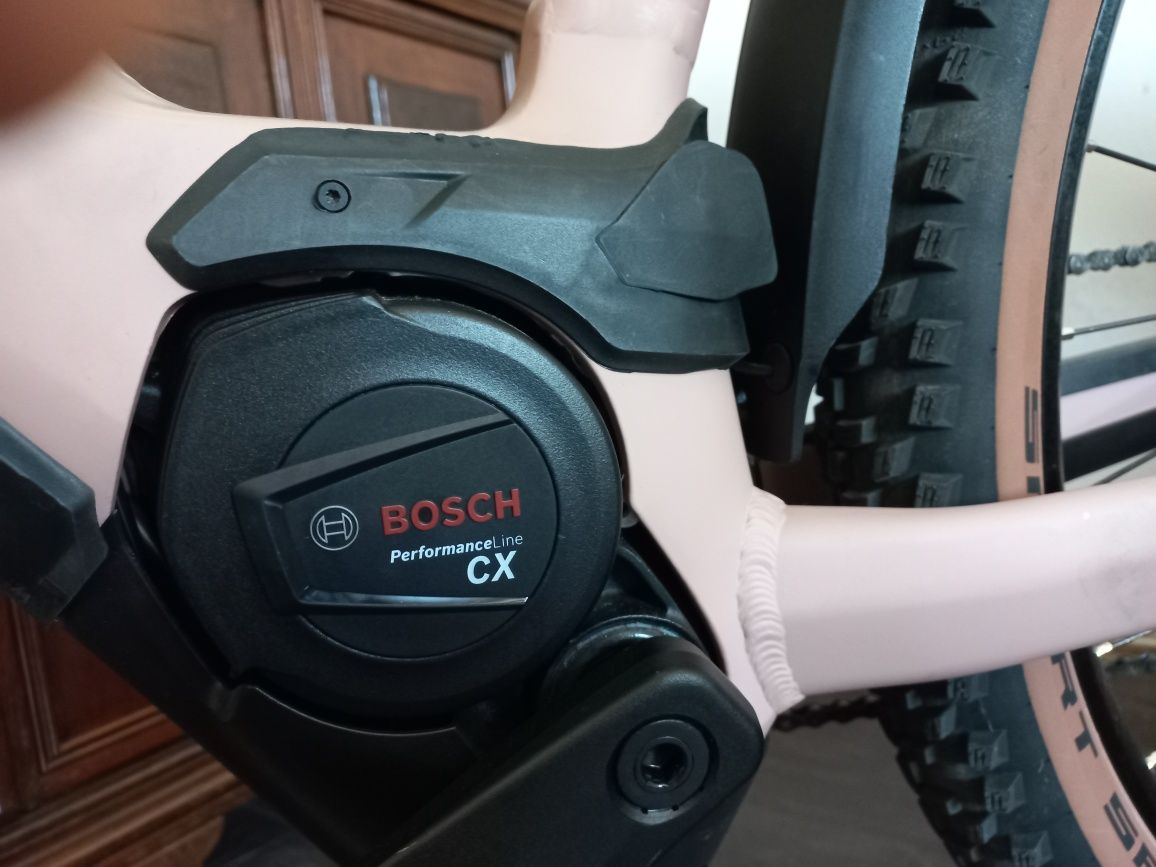 CUBE-750-XL-Nowy Model-REACTION.Bosch CX-.700 km przebieg-Purion-2000