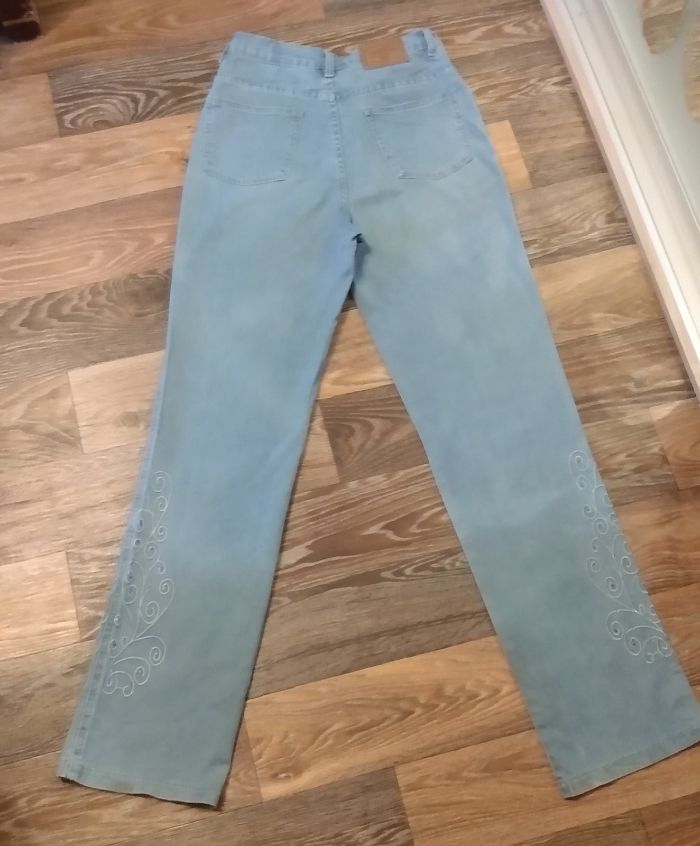 женские джинсы хлопок 28, 30 размер