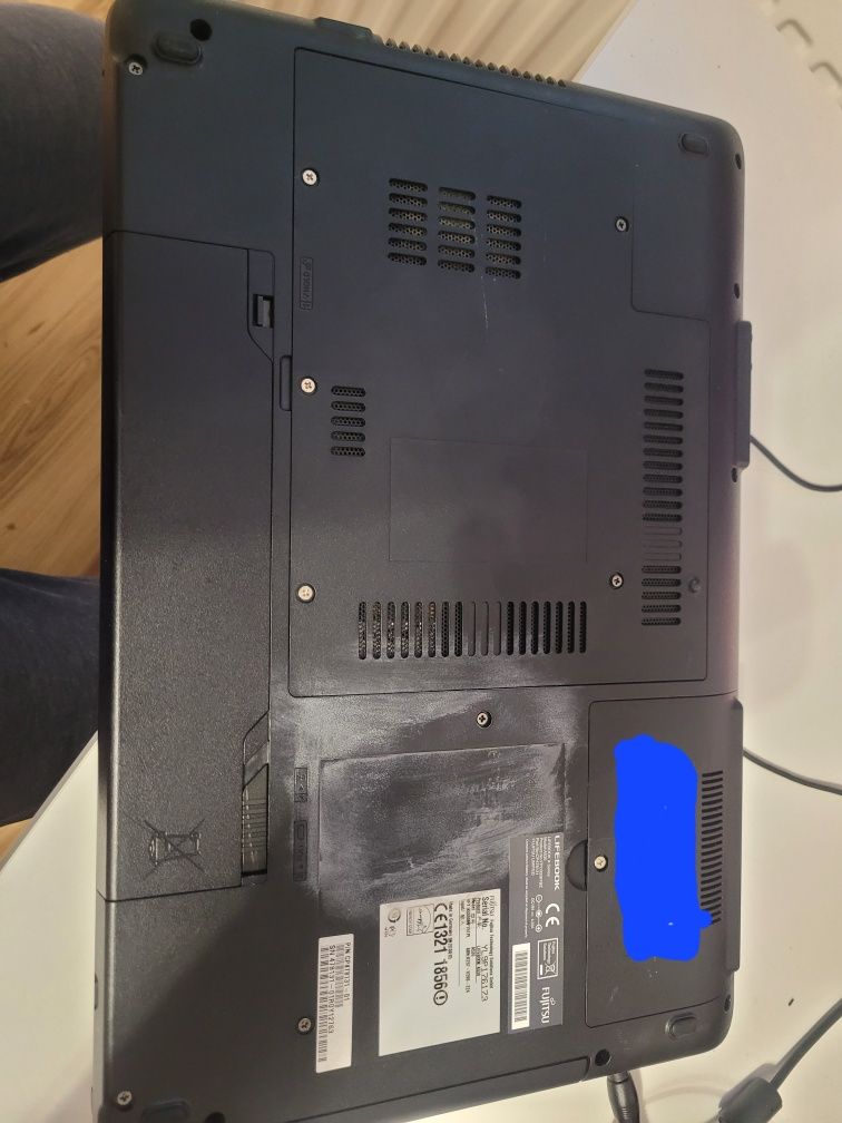 Laptop Fujitsu A530