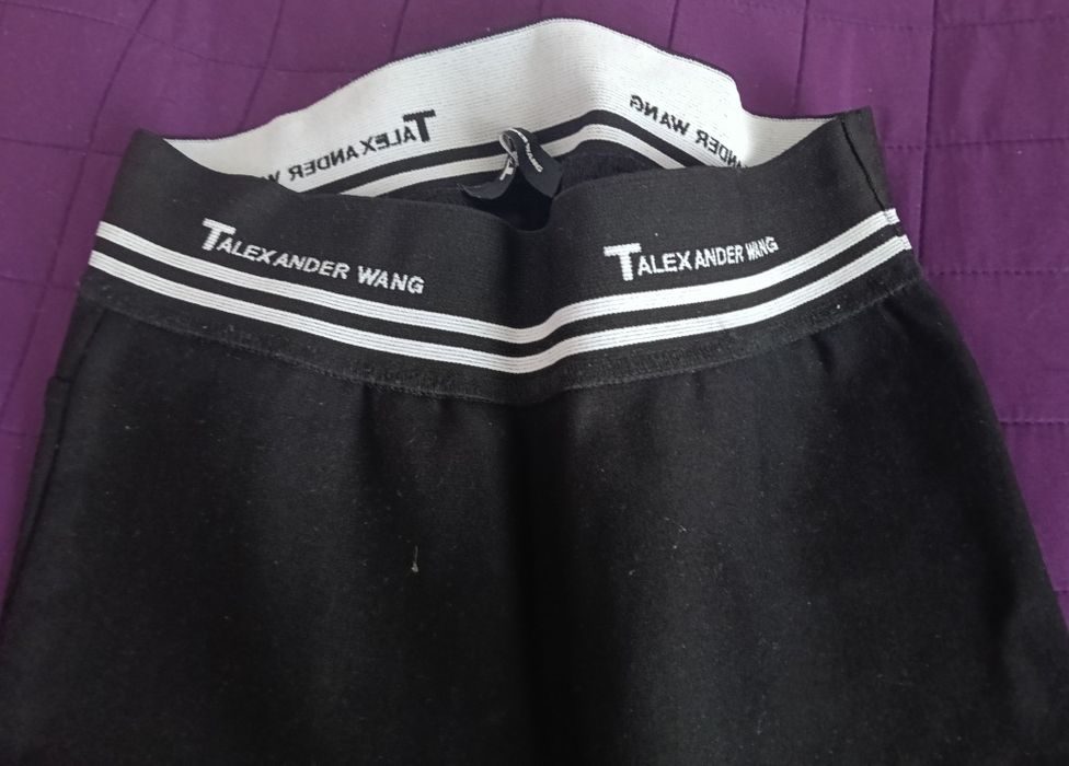 Czarne legginsy rozm.28
