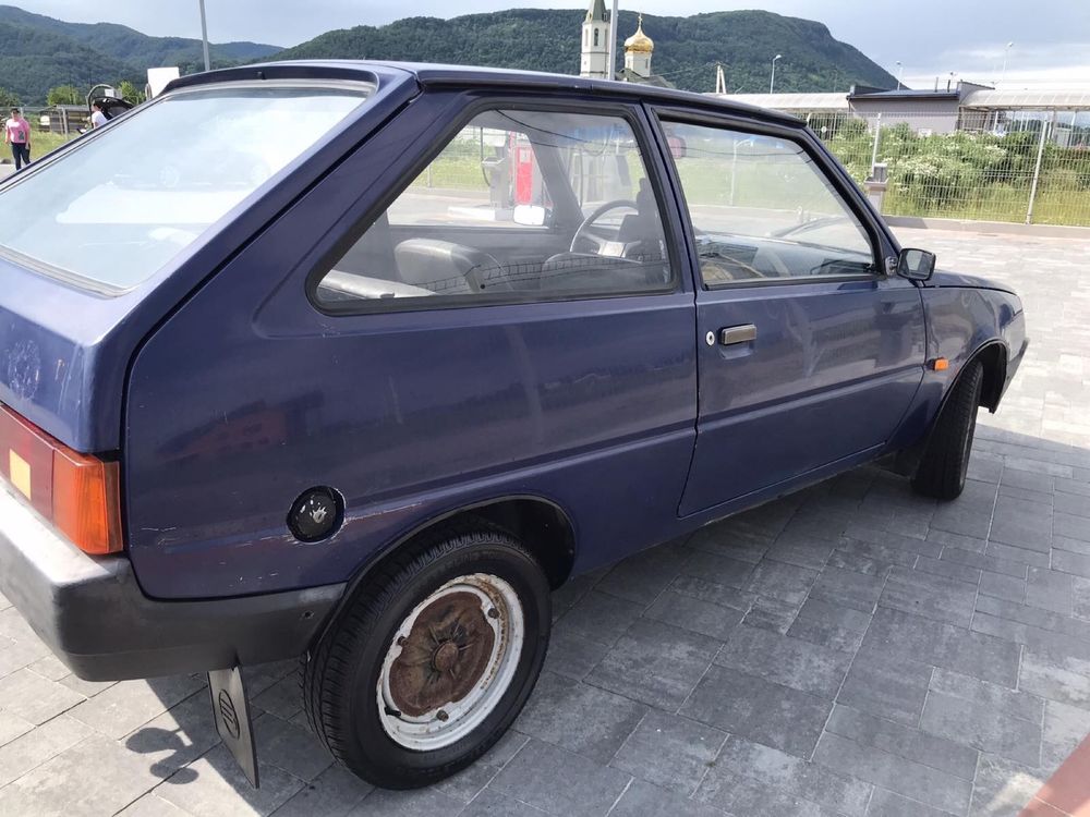 Таврия 2003 рік 700$$$