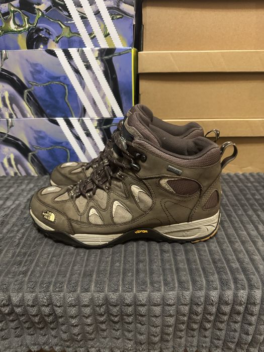 Трекінгові кросівки The North Face Vindicator Mid 2 Gtx 40,5(26,5см)