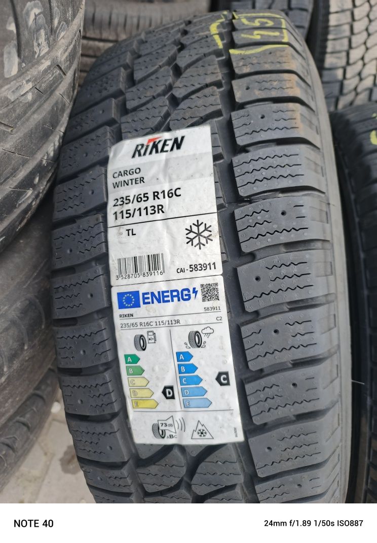 Nowe opony zimowe 235/65/16c Riken 24r