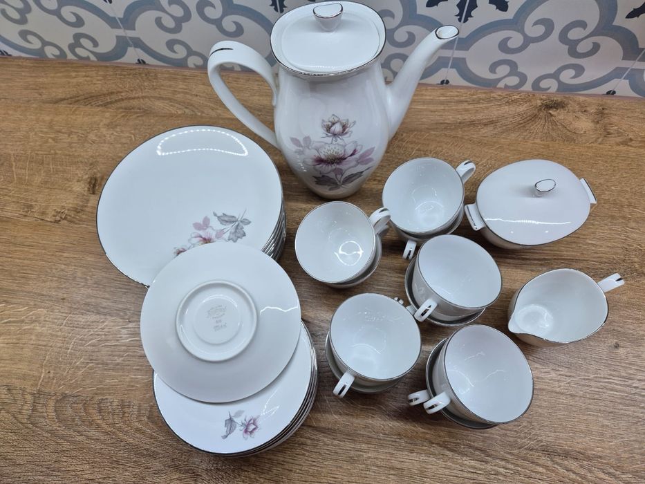 Zestaw kawowy porcelanowy