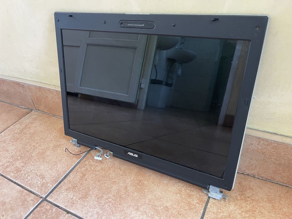 Asus дисплей 17 дюймів