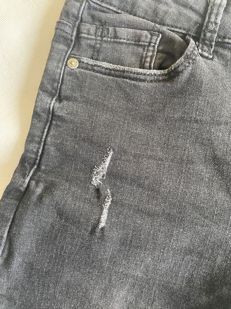 Spodnie jeans czarne Bershka 36 S