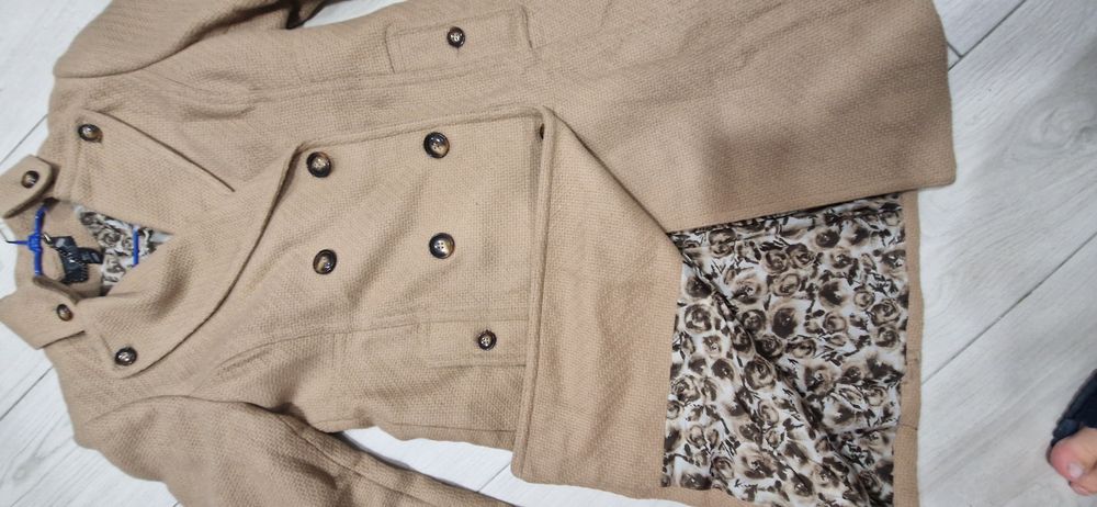 Пальто H&M, 14 размер, 40% шерсти