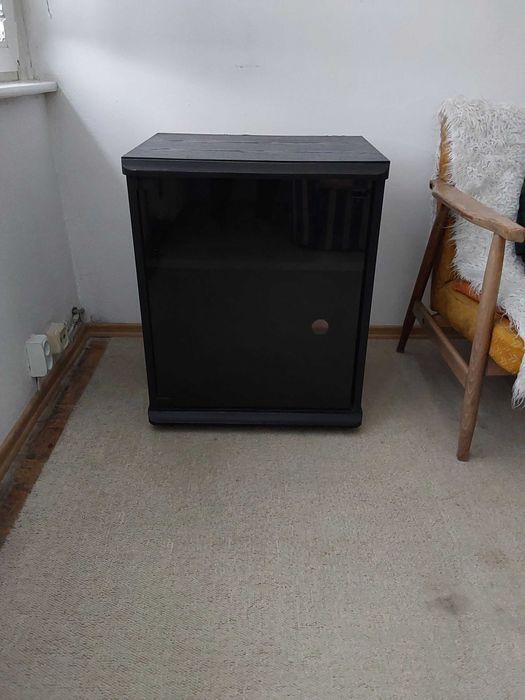 oddam szafkę pod telewizor