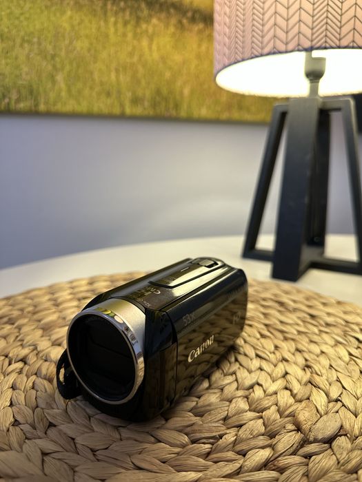 Canon Legria HF R406