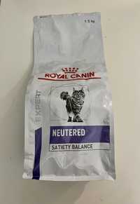 Royal Canin VHN Cat Neutered Satiety Balance