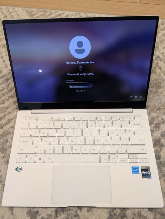 Samsung Galaxy Book 2 pro