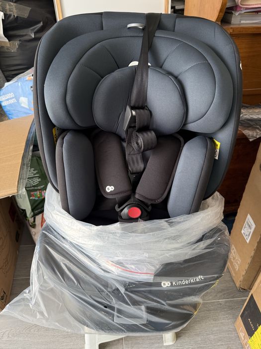 Cadeira Kinderkraft rotativa ISOFIX nova