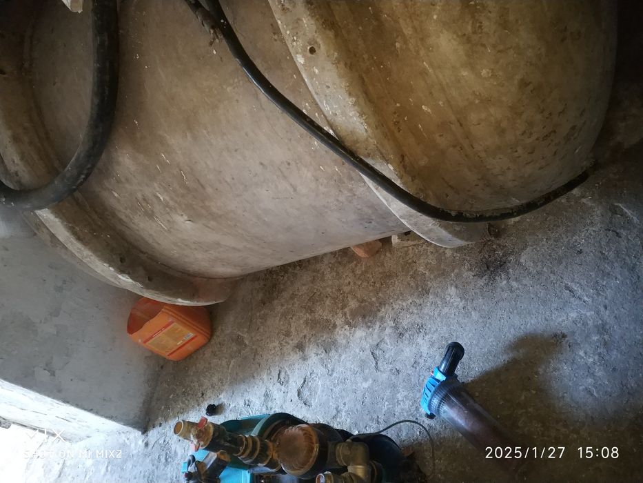 Бочка алюмінієва, труби металеві, та чугунні