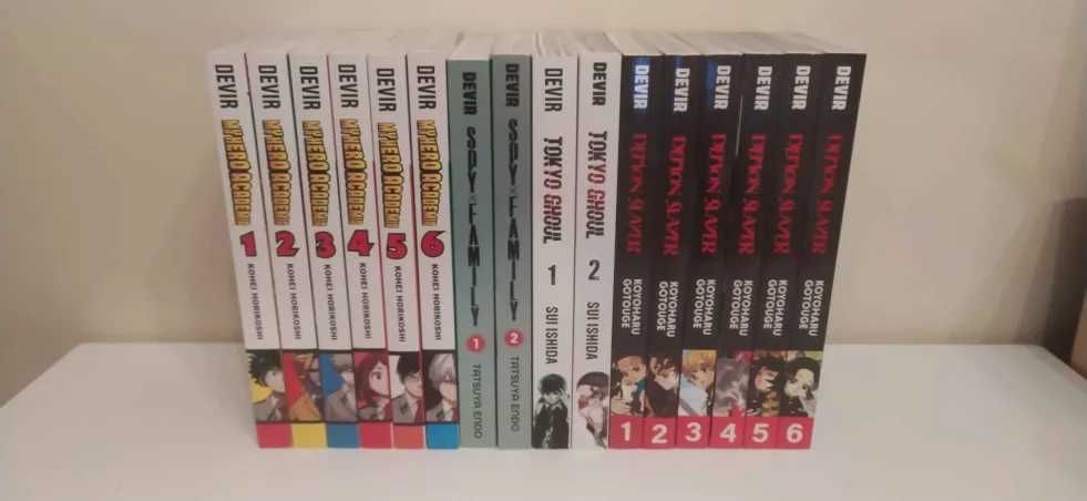 Mangás de várias coleções