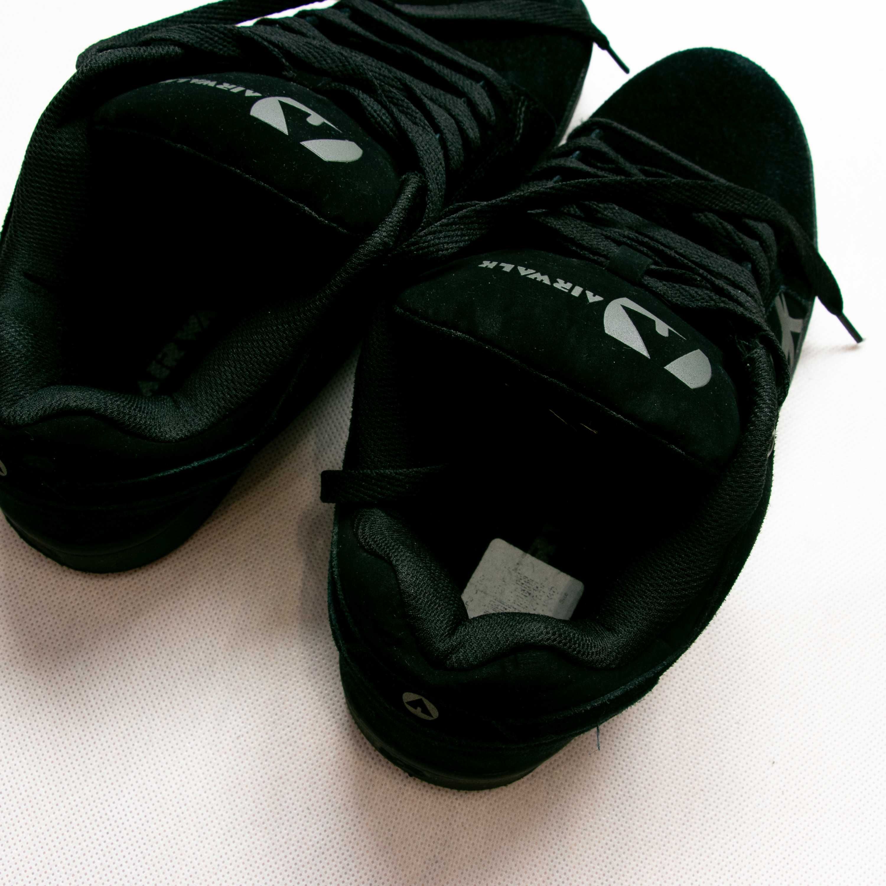 Airwalk Nepture buty skate 42eu zamszowe