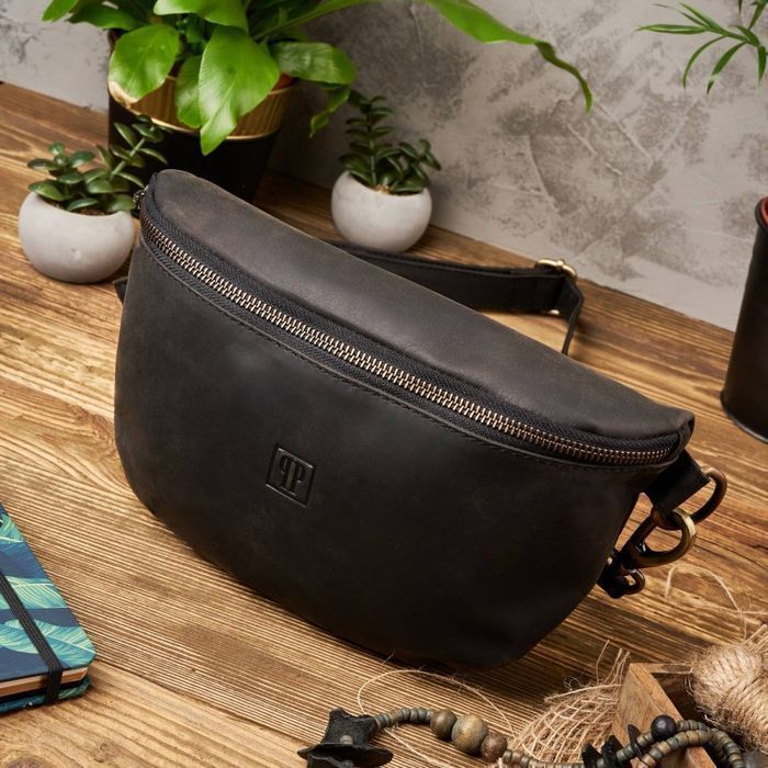 Skórzana saszetka na pas vintage Paolo Peruzzi T-36-BL