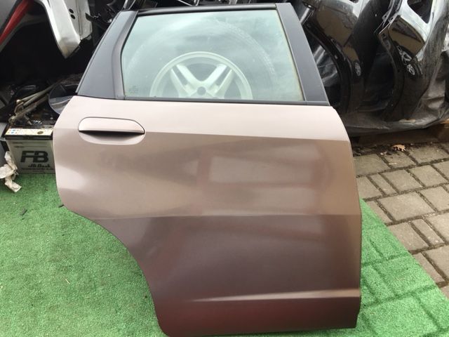 Honda Jazz III 08-15 Drzwi Prawy Tył