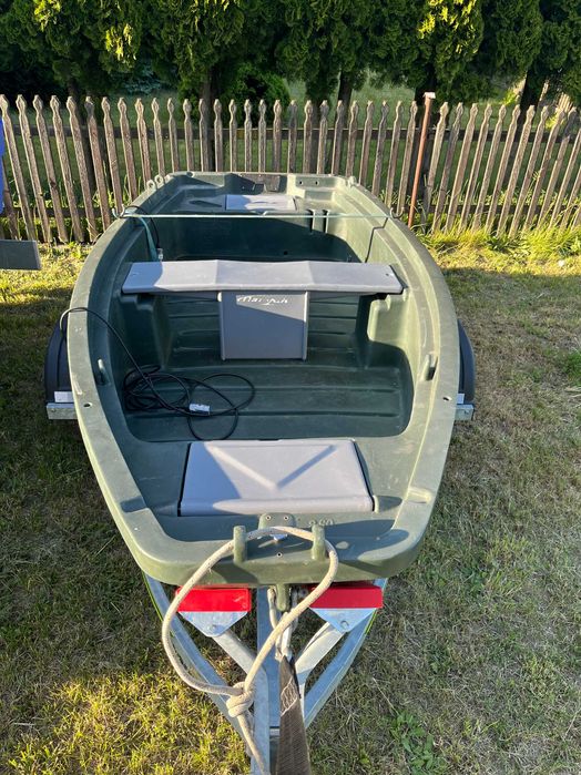 Sprowadzone z zachodu łódki wędkarskie z POLIETYLENU.