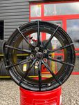 Чорні титани на BMW R19 5x120 8.5j et35 530i 530d 320i 320d 730d 740i