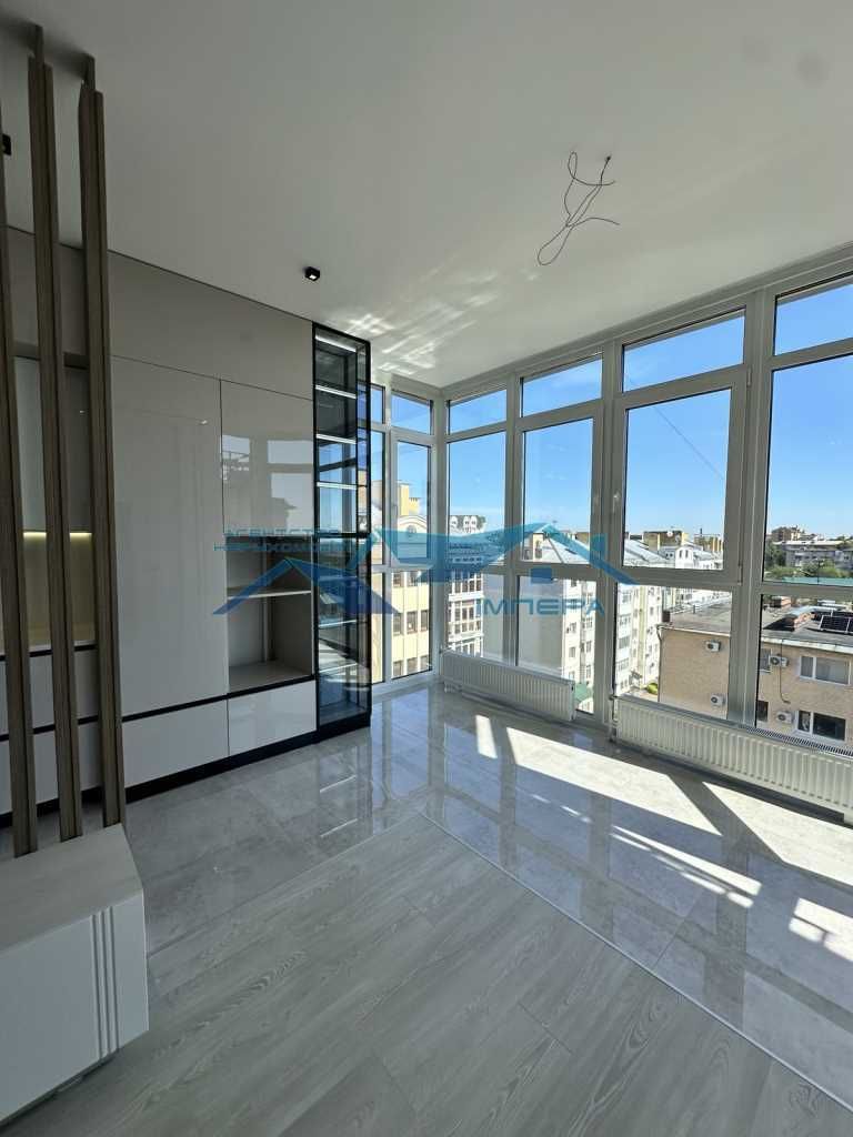 Продаж 2-к квартири в елітній новобудові "Victory Club House", центр