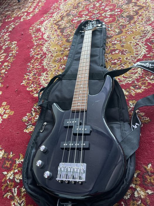 Leworęczna Ibanez mikro bas