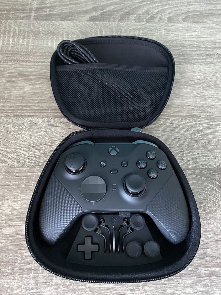 Геймпад Xbox Elite Series 2 в ідеальному стані
