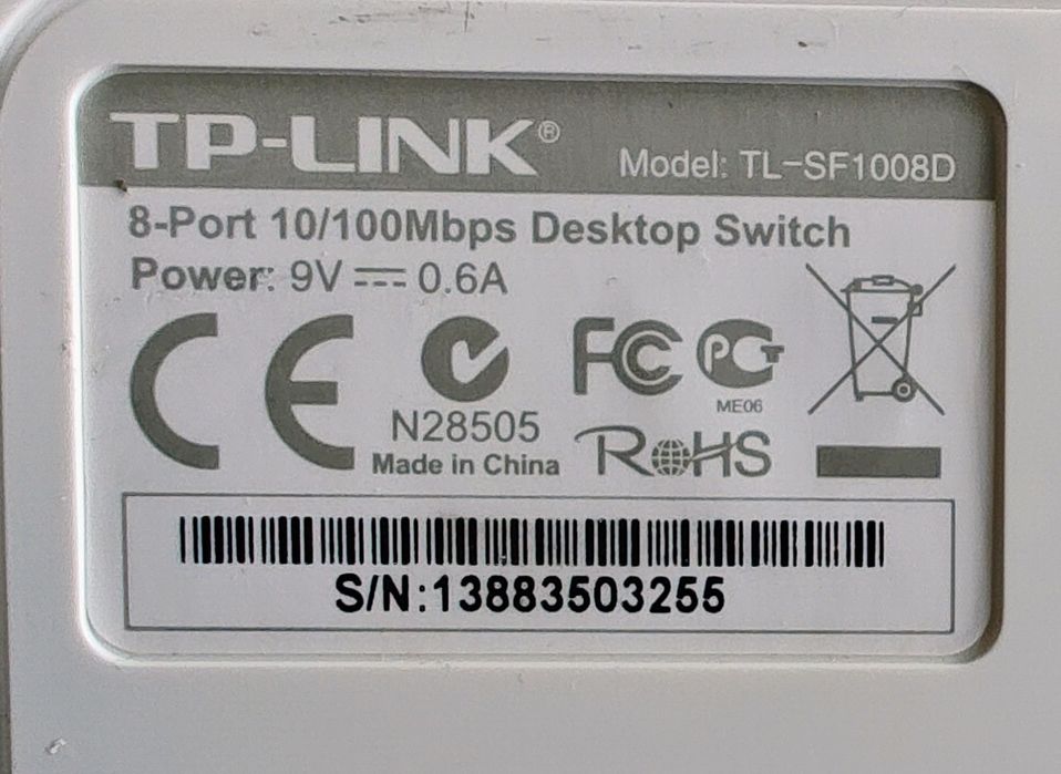 Switch 8 portowy TP-Link TL-SF1008D + oryginaln y zasilacz