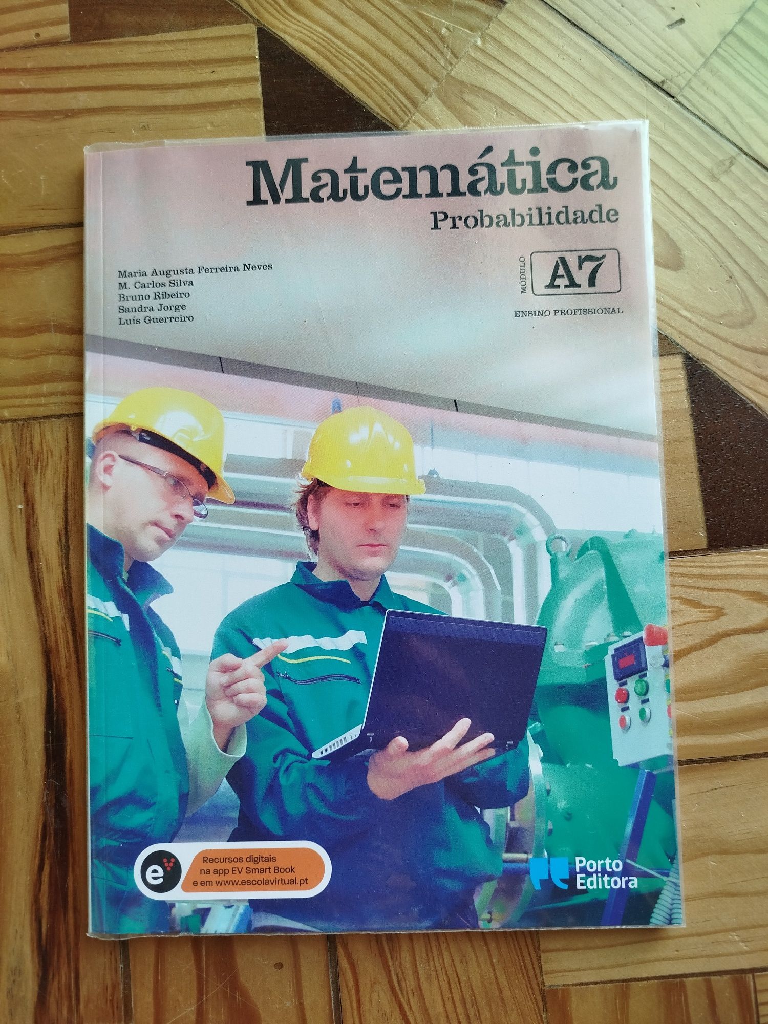 Manual Matemática A7, Curso Profissional