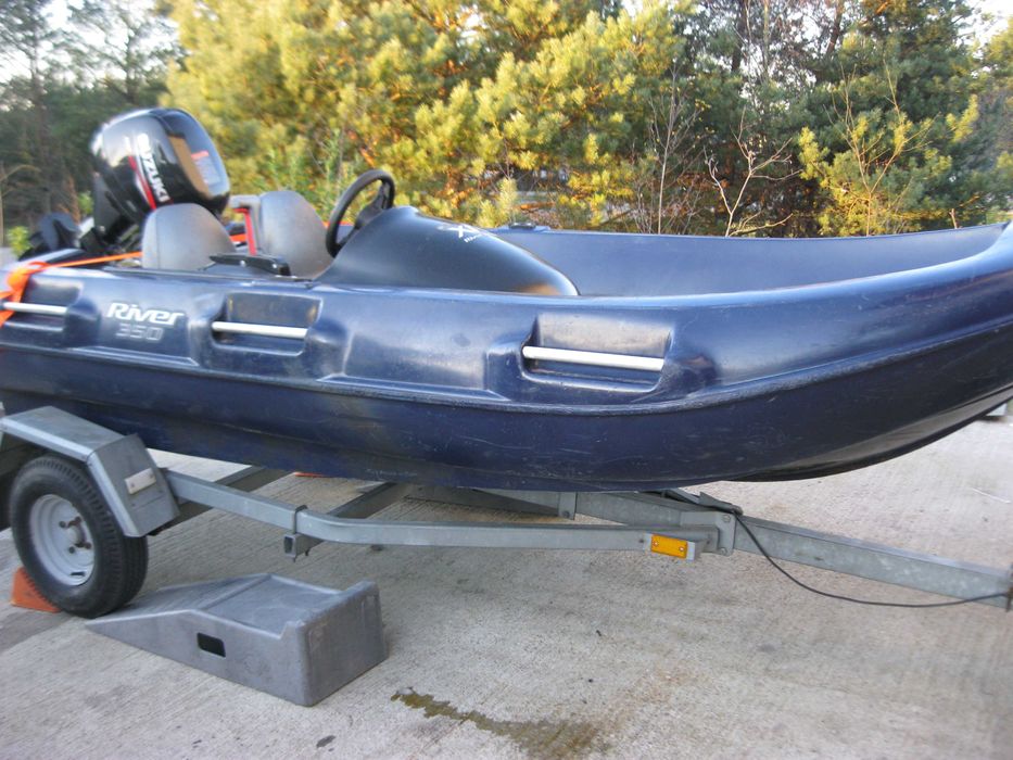 Łódka River 350 wędkarska . wyczynowa , skuter wodny  . mała