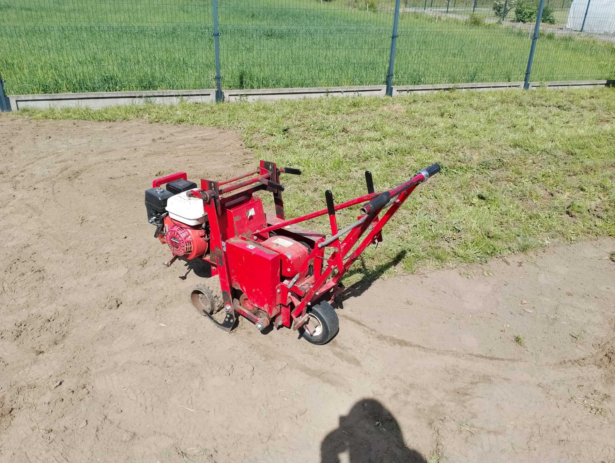 Wycinarka do trawy Podcinarka do darni nóż 45 cm silnik 5,5 KM Honda