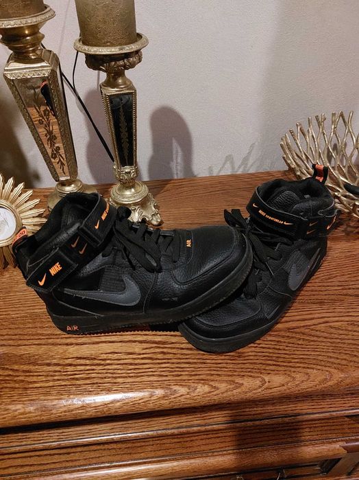 Чоловічі зимові кросівки-черевики,стан ідеальний