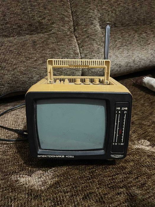 Телевізор "Електроніка 409 д"