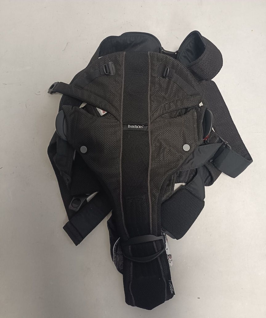 Nosidełko BabyBjorn Miracle Airy Mesh do 12 kg