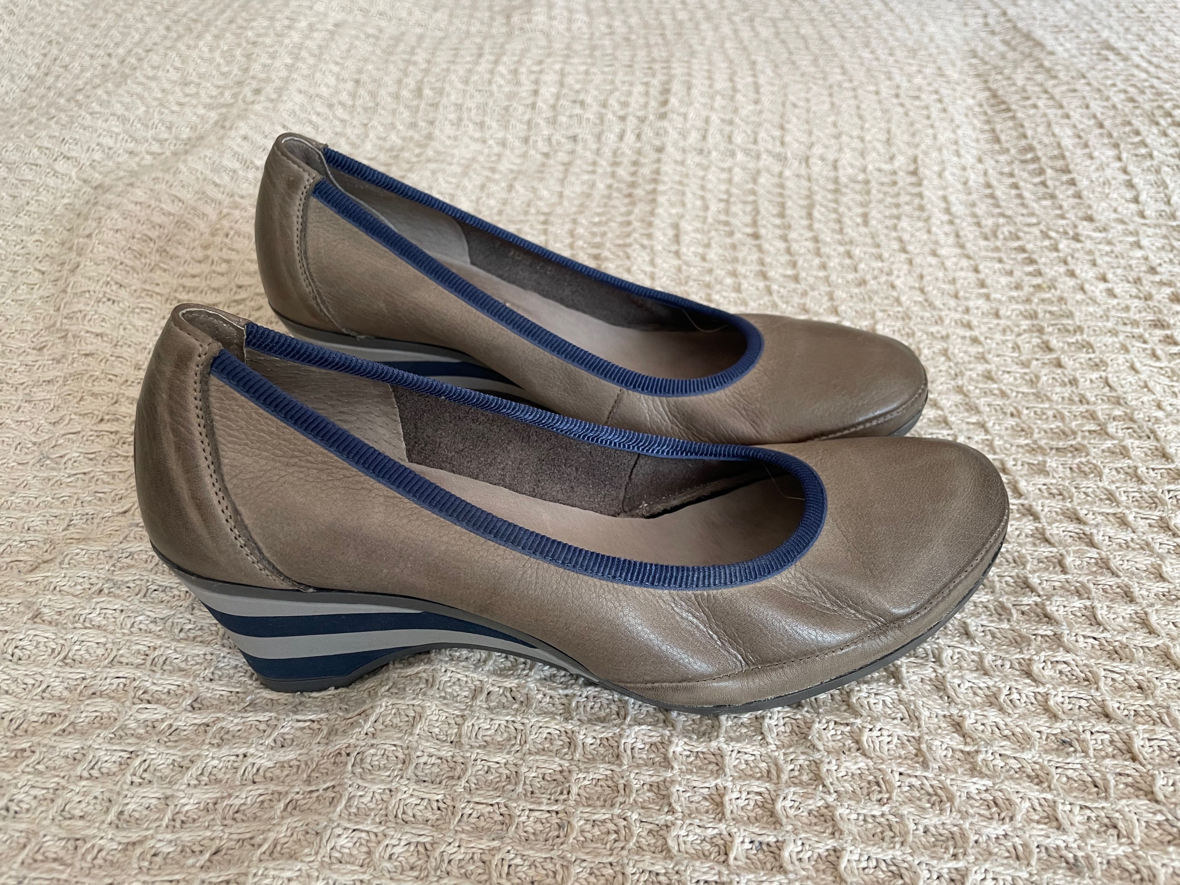 Nowe buty na koturnie ze skóry naturalnej Intershoe 40