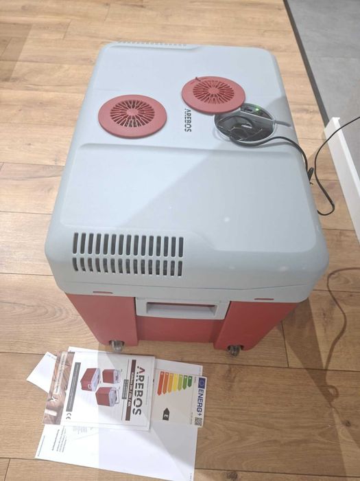 Lodowka termoelektryczna 40l Arebos