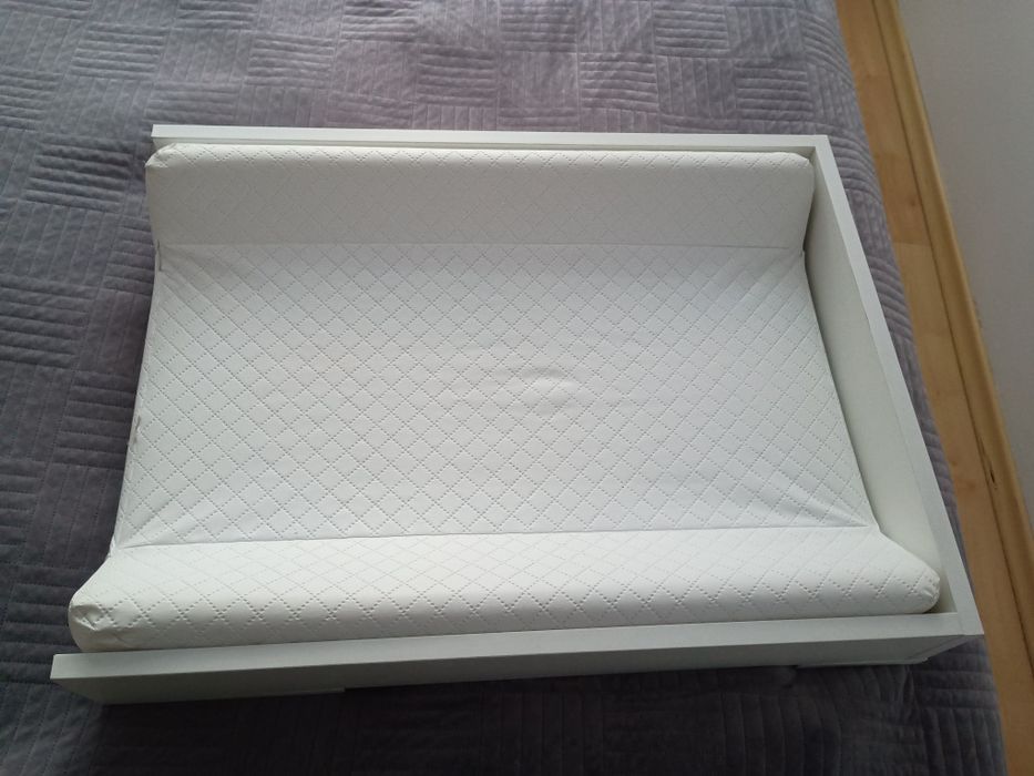 Przewijak. Nakładka na komodę