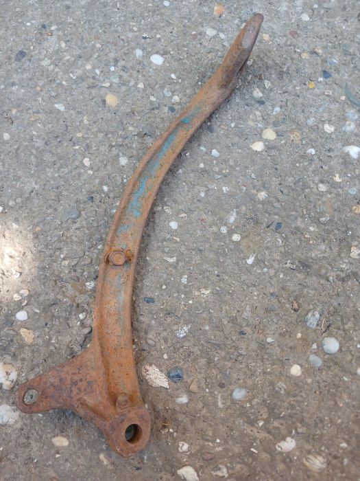 Лапка тормоза Иж  Планета