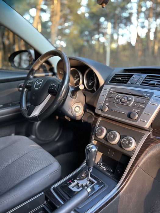 Продам.  Мазда 6