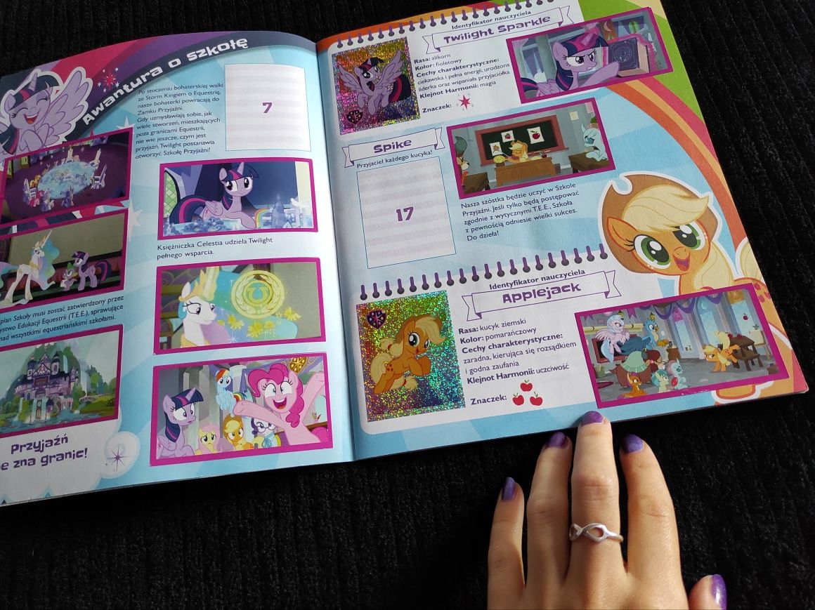 Album My Little Pony Szkoła Przyjaźni 2018 naklejki kolekcja Panini