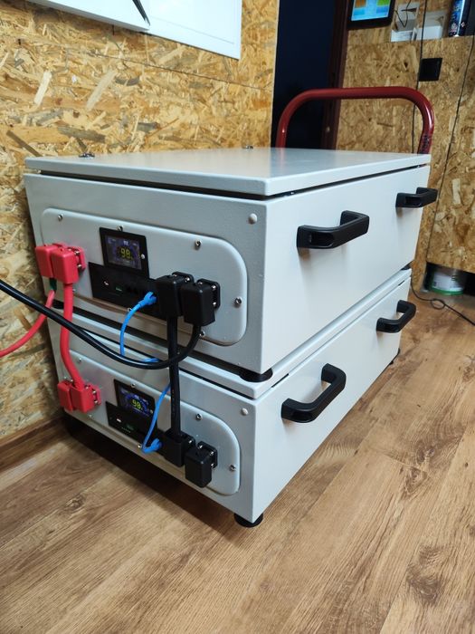Niskonapięciowe magazyny energii 48v 25kWh z możliwością rozbudowy
