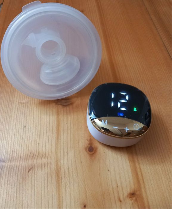 Молоковідсмоктувач Breast Pump електричний
