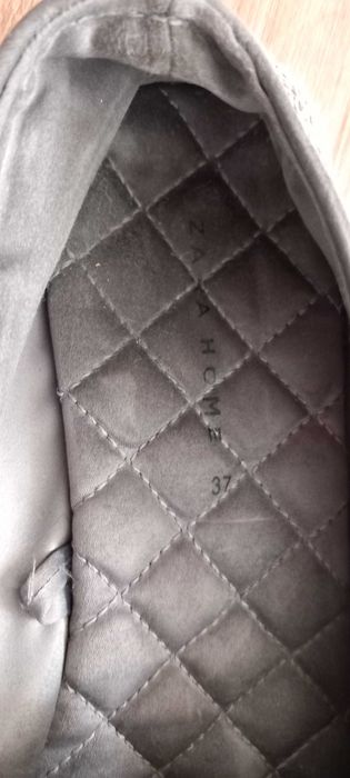 Sapatos de casa / loungewear confortáveis e elegantes Zara Home