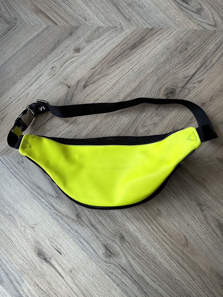 Nerka Michael Kors Fanny Pack neon sport