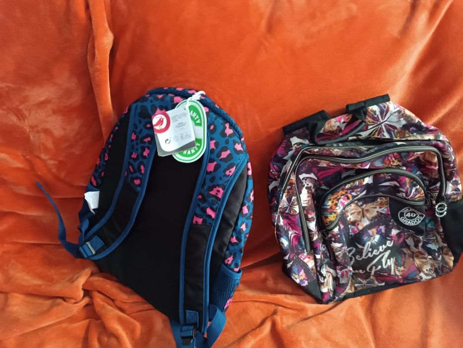2 mochilas escolares Novas 20€
