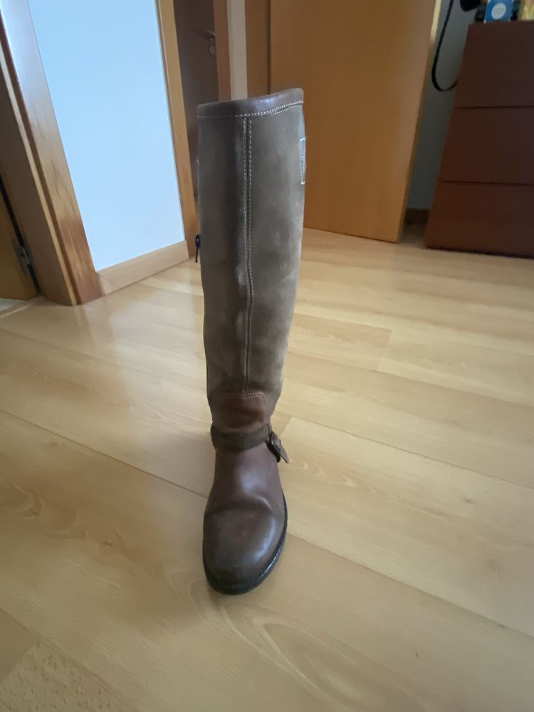 Botas cano alto da Tommy Hilfiger